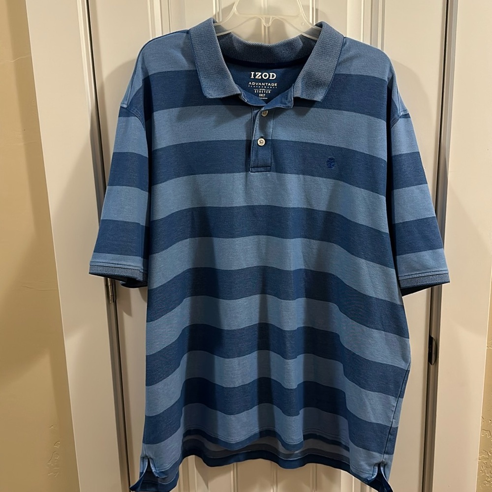 Izod advantage performance shirt size 3XLT great cond  blue horizontal pattern